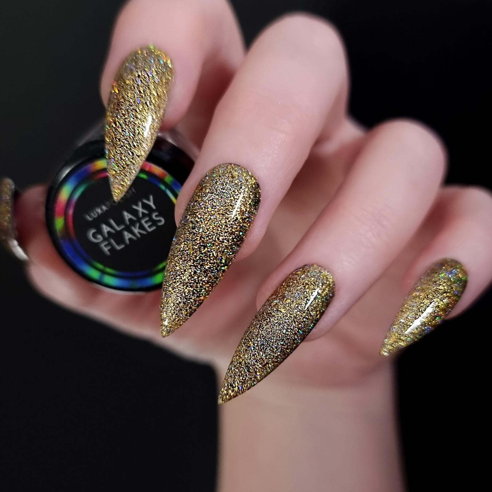 Lyra Galaxy Flakes - Hand Swatch