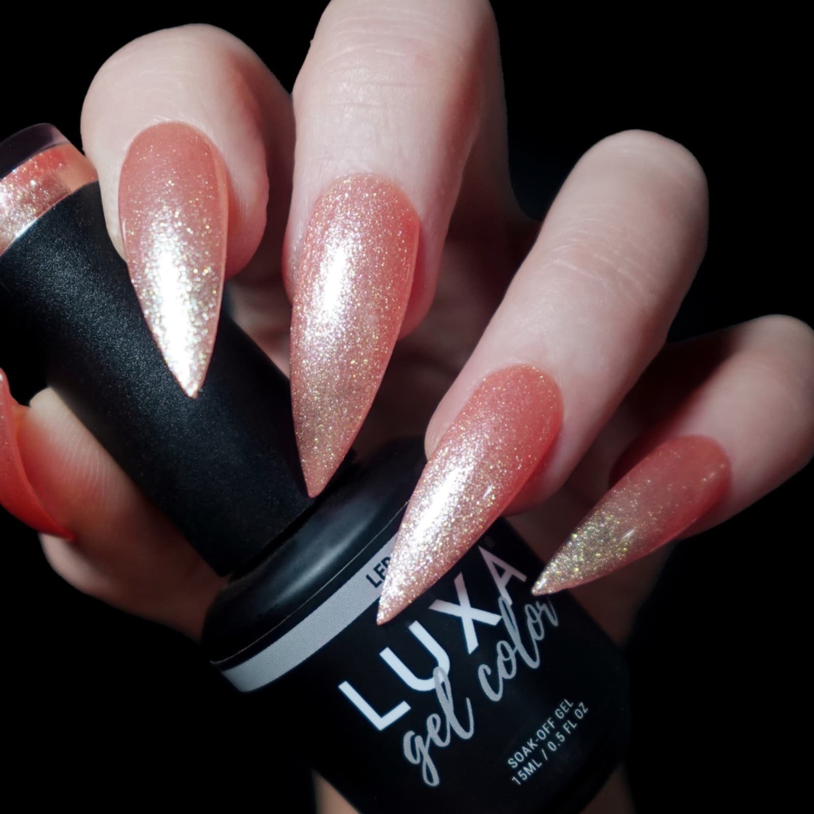 PINK CHAMPAGNE