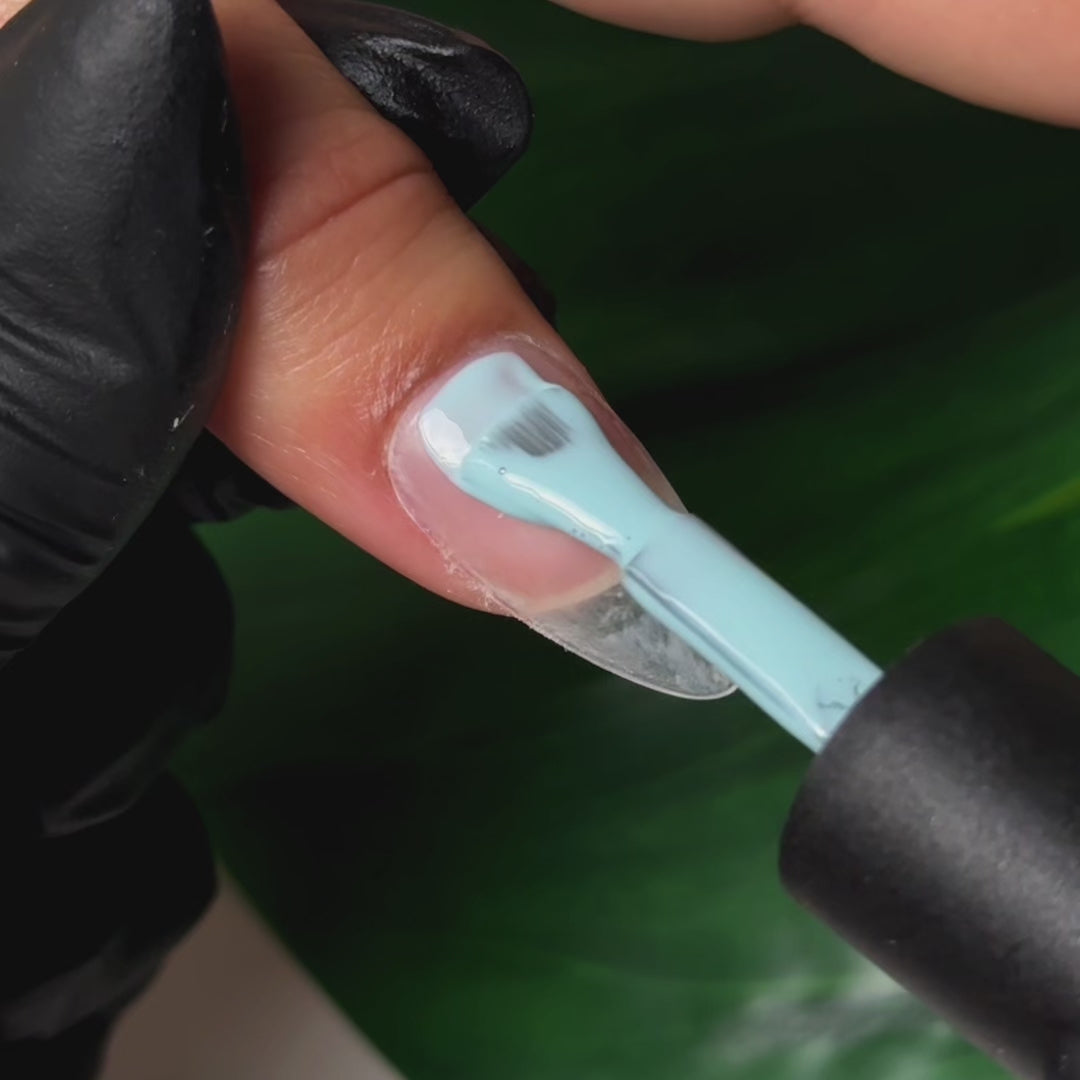 LUXA Swatch Video - Morning Mist