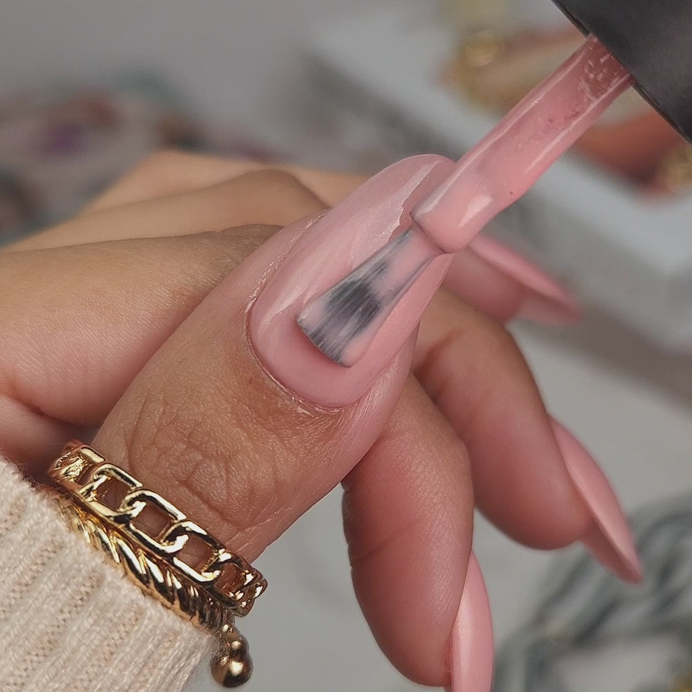 LUXA Gel Color Swatch Video - Routine Rosé
