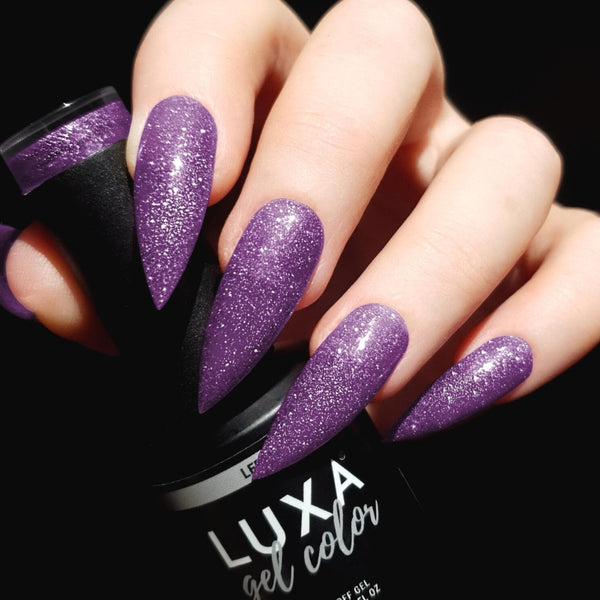 LUXA Gel Color - Jennene Hand Swatch